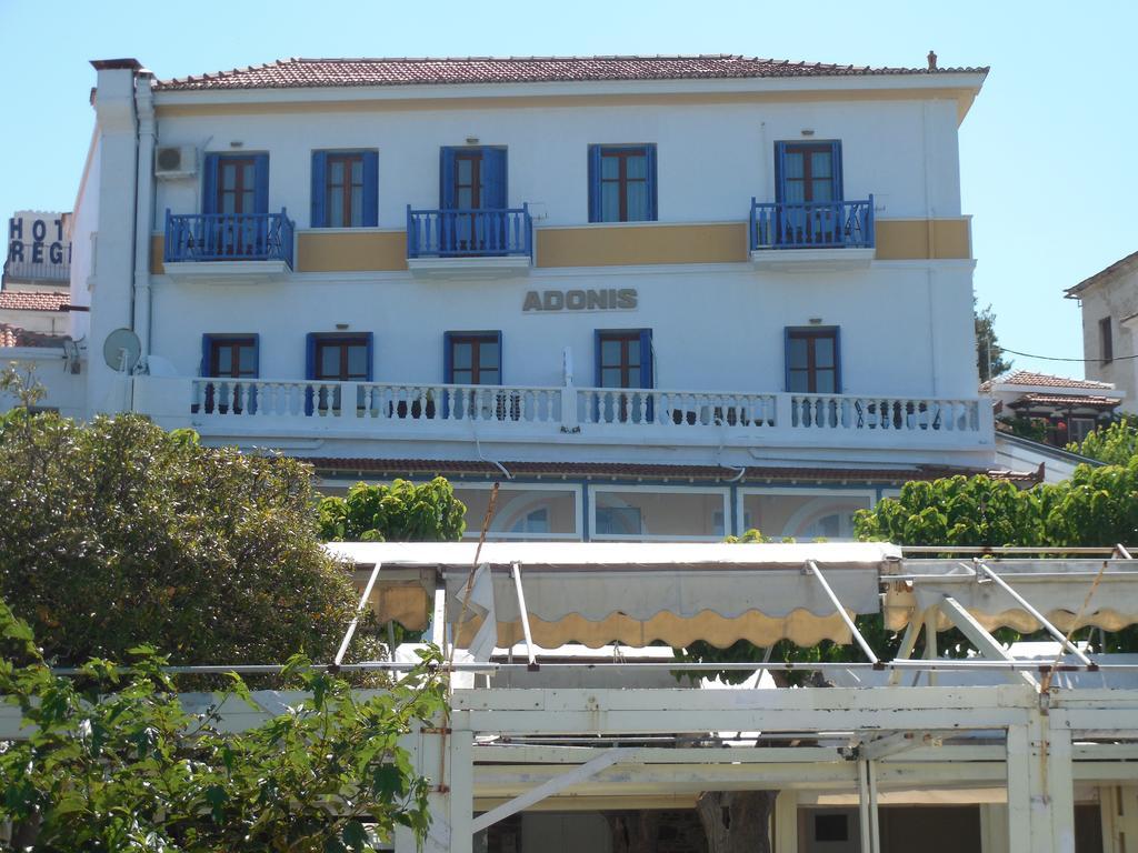 Adonis Rooms สโกเปลอสทาวน์ ภายนอก รูปภาพ
